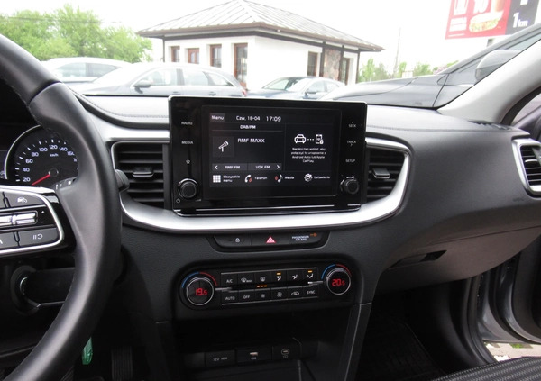 Kia Ceed cena 84894 przebieg: 22170, rok produkcji 2023 z Brwinów małe 742